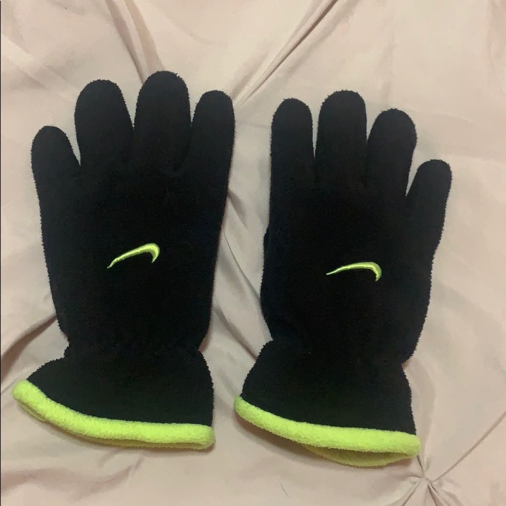 Youth fleece Nike gloves